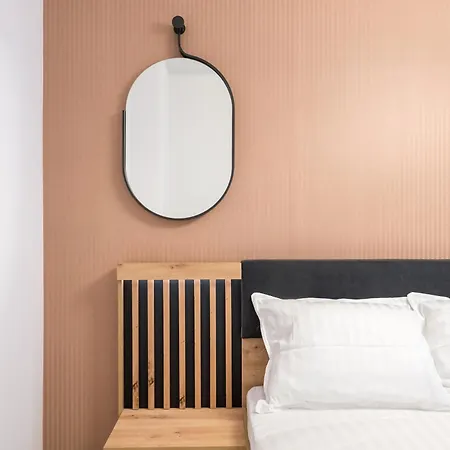 712 Διαμέρισμα *