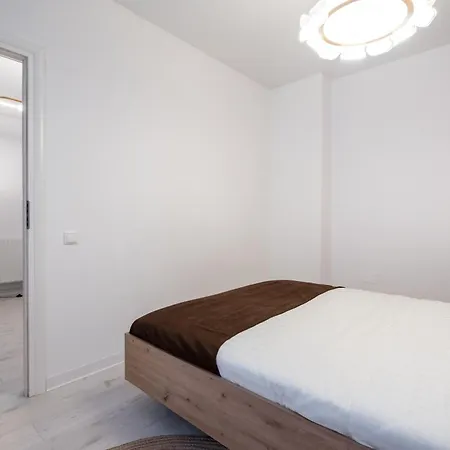 712 Apartamento *